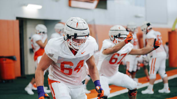 081420_ClemsonFB_Practice_Media-13